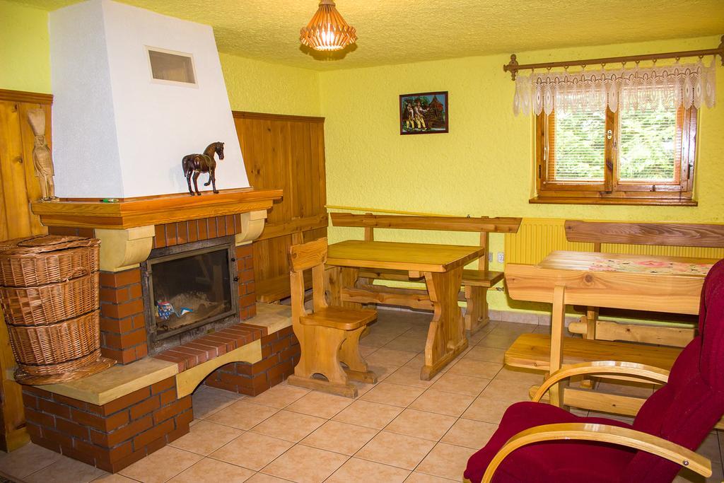 Hacjenda - Apartamenty I Pokoje Goscinne Czarna Góra Esterno foto