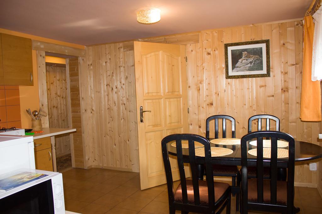 Hacjenda - Apartamenty I Pokoje Goscinne Czarna Góra Esterno foto