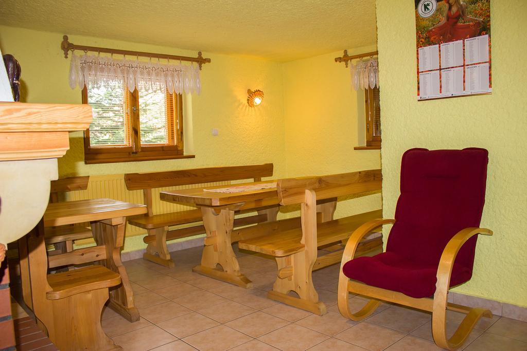 Hacjenda - Apartamenty I Pokoje Goscinne Czarna Góra Esterno foto